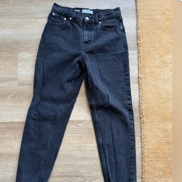Mango Denim - Gently Worn Mango Black High Rise Mom Jeans